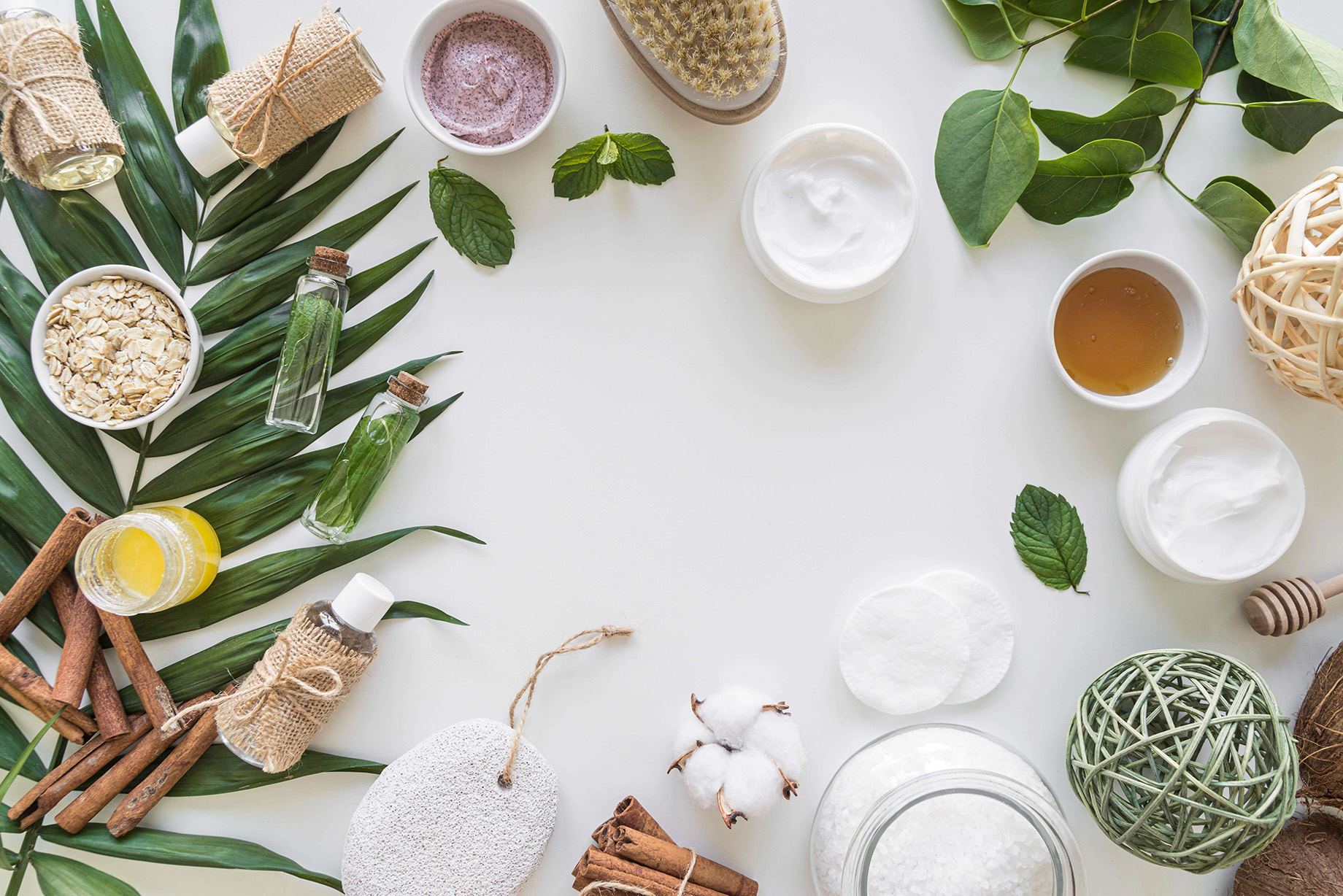 ensembles de pratiques utilisées en naturopathie pour soutenir le bien-être naturellement